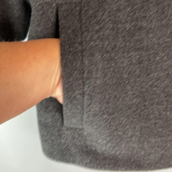 TAHARI Cashmere Blend Boxy Jacket Dark Charcoal Grey 3/4 Sleeves Monochrome 8 - Picture 6 of 14